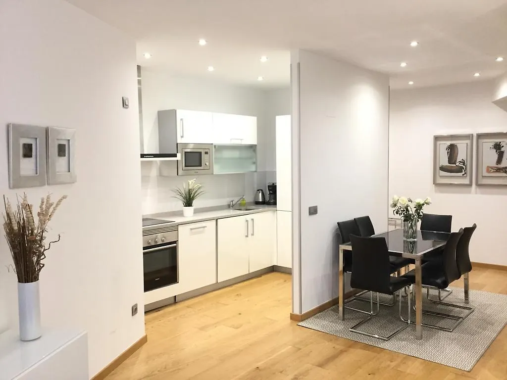 Miracruz Suites By Forever Rentals Apartment